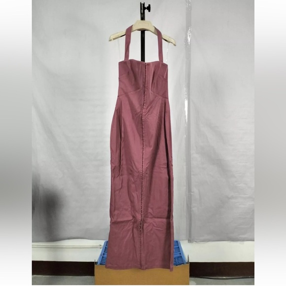 HOUSE OF CB 'Mia' Mulberry Twill Halter Maxi Dress - Picture 9 of 12